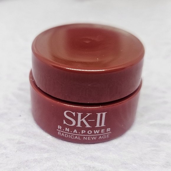SK-II Facial Treatment Mask Pitera Facial Essence RNA Power Cream Travel Set - Picture 7 of 9
